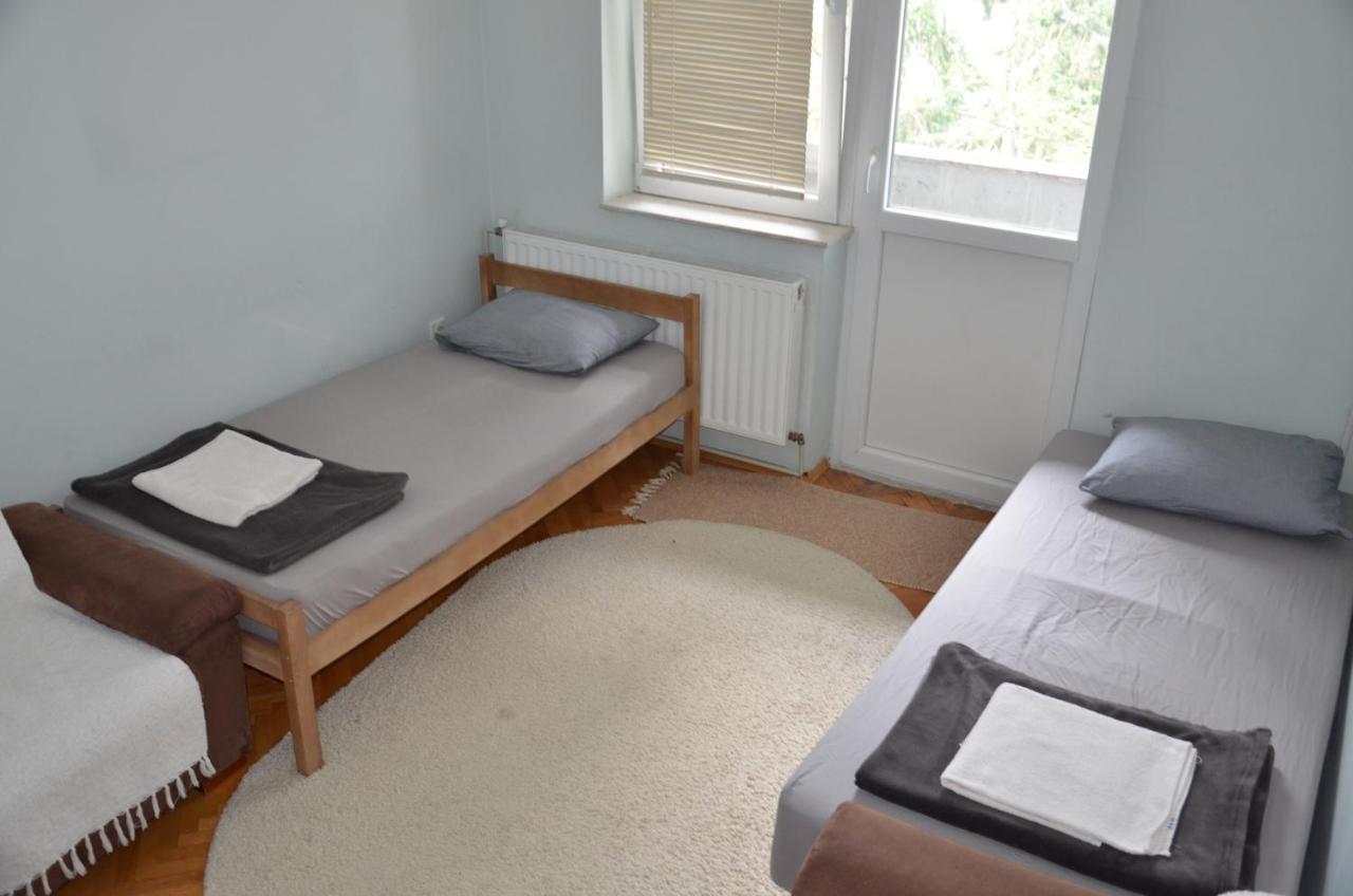 Center House Hostel Prisztina Zewnętrze zdjęcie