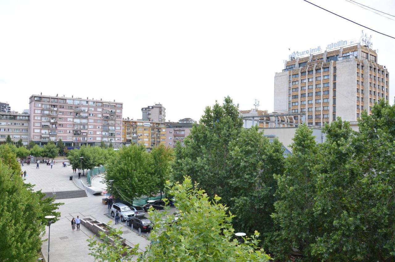 Center House Hostel Prisztina Zewnętrze zdjęcie